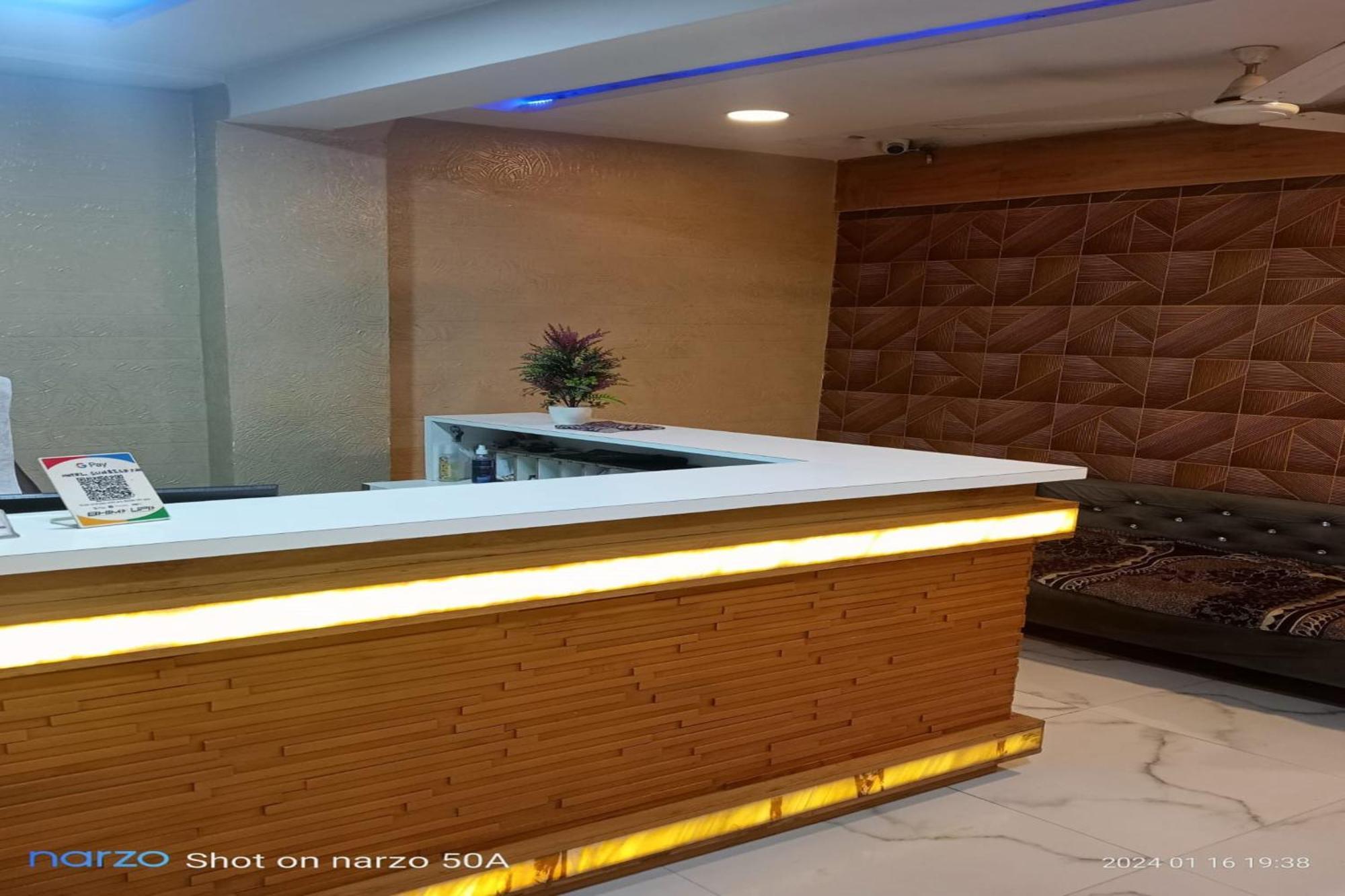 Hotel New Lake View Amhedabad Dış mekan fotoğraf
